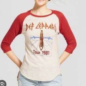 Def Leppard Tour 1981 baseball tee